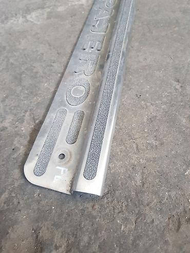 key maker: Mitsubishi Pajero 3, накладка порога, Митсубиси паджеро 3. Передняя — 2