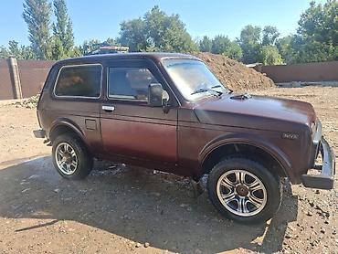 ВАЗ (ЛАДА): ВАЗ (ЛАДА) 4x4 Нива: 2015 г., 1.7 л, Механика, Бензин, Внедорожник — 3
