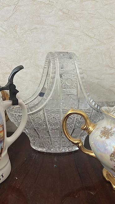demir gul qablari: Bir vaza, Bogem şüşəsi — 1