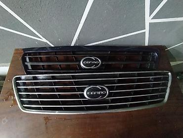 Решетки радиатора: Решетка радиатора 2000 г., Б/у, Оригинал — 8