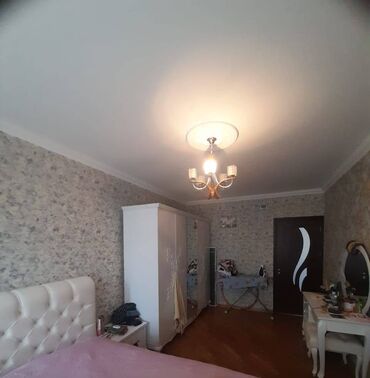 Köhnə tikili: Bakı, Qaraçuxur qəs., 4 otaqlı, Köhnə tikili, 100 kv. m — 4