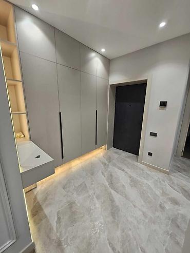 Yeni tikili: İcarəyə verilir 3 otaqlı yeni tikili 100 m², Ağ şəhər q. Kateqoriya — 18
