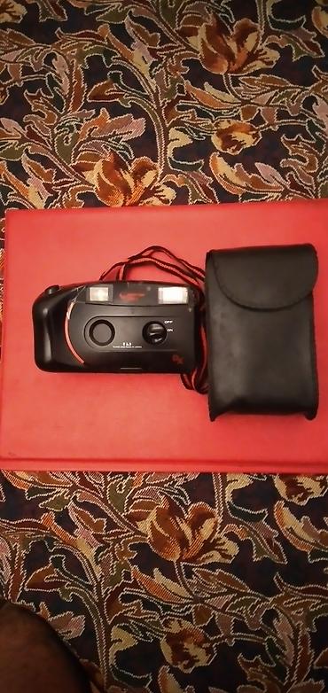 vintage kamera: Vintaj plyonka fotoaparatı – Wizen SM 111. Yaponiyada istehsal — 1