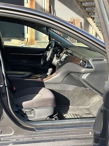 lexus es авто: Toyota Camry: 2020 г., 2.5 л, Автомат, Гибрид, Седан — 9
