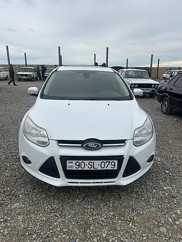 Ford: Ford Focus: 1.6 l | 2013 il 288255 km Hetçbek — 2