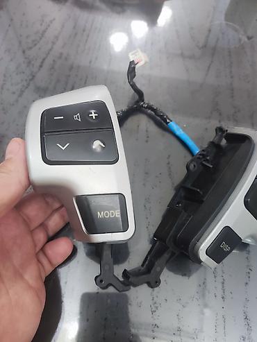 Düymələr: Toyota sükan idarəetmə düymələri dəsti.Multirul Məhsul təsviri: - — 2