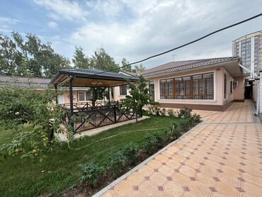 Долгосрочная аренда домов: 320 м², 6 комнат, Утепленный, Бронированные двери, Видеонаблюдение at lalafo.kg — 1 Долгосрочная аренда домов: 320 м², 6 комнат, Утепленный, Бронированные двери, Видеонаблюдение — 1