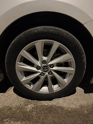 prius r17: İşlənmiş Disk təkər Toyota 215 / 55 / R 17, 5 Boltlu — 2