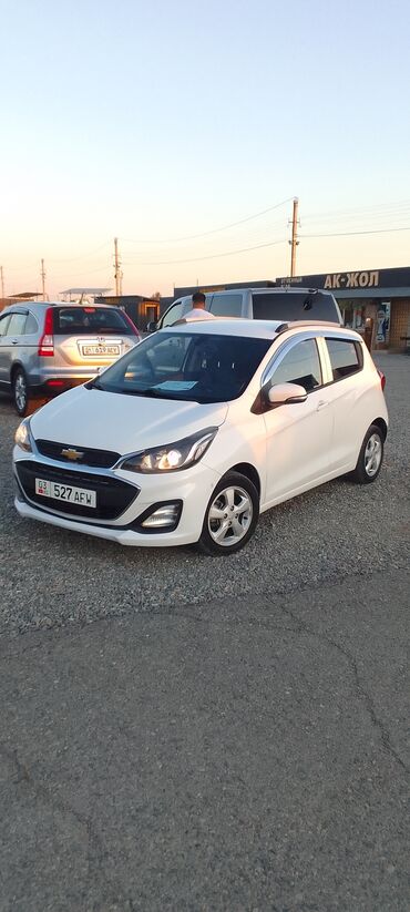 купить машину шевроле: Chevrolet Spark: 2017 г., 1 л, Автоматтык, Бензин, Хетчбек