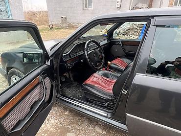 Mercedes-Benz: Mercedes-Benz W124: 1991 г., 2.3 л, Механика, Бензин, Седан — 7