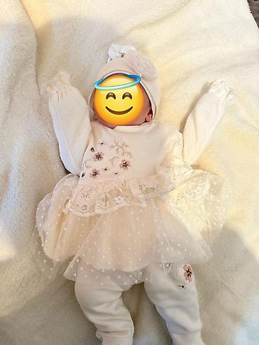 Uşaqlar üçün digər geyimlər: Hamısını 1cə dəfə geyinib. Qırmızı don 6-9 aylığa gedir (18 manat) — 2