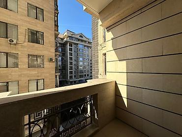 Долгосрочная аренда квартир: 3 комнаты, Без подселения, С мебелью полностью — 17