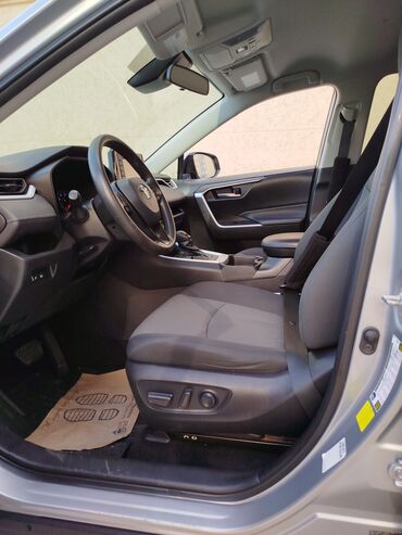 runx alex: Toyota RAV4: 2021 г., 2.5 л, Автомат, Бензин, Жол тандабас