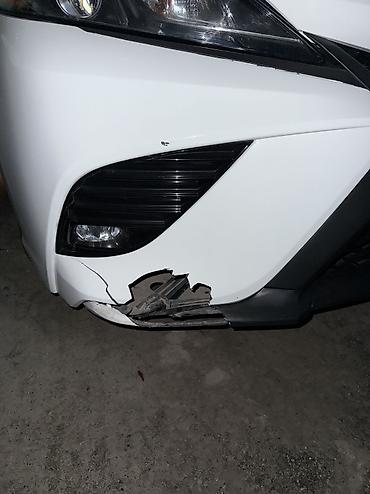 камри крыло: Передний бампер для Toyota Camry (XV70). Тайвань. - Цвет: белый с — 2