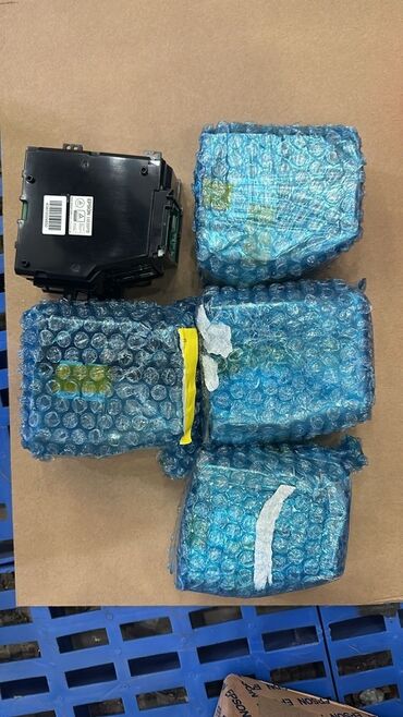 Digər ehtiyat hissələri: Proyektor lampaları və ehtiyat hissələri dəsti - Müxtəlif model — 20