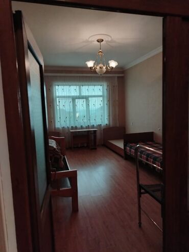 Uzunmüddətli kirayə evlər: Şəkidə tələbə qızların qalması üçün kirayə ev bir nəfər 100 manat hər -da lalafo.az — 7 Uzunmüddətli kirayə evlər: Şəkidə tələbə qızların qalması üçün kirayə ev bir nəfər 100 manat hər — 7