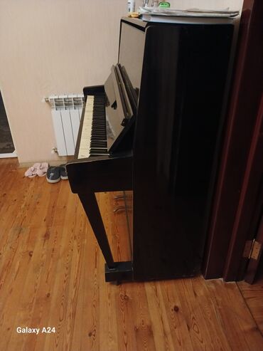 Musiqi alətləri üçün ləvazimatlar: Piano, Akustik