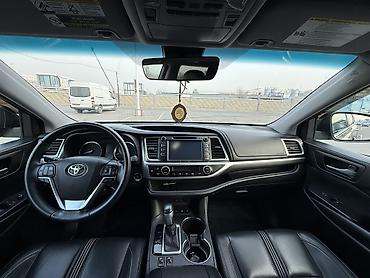 Toyota: Toyota Highlander: 2017 г., 3.5 л, Автомат, Бензин, Кроссовер — 7
