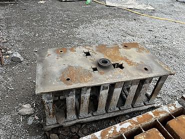 Производство пескоблоков: Продаётся установка для производства пескоблоков (пекаблок) вместе с — 15