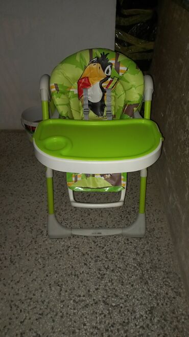 stolica za bebe za hranjenje: Bоја - Zelena, Upotrebljenо
