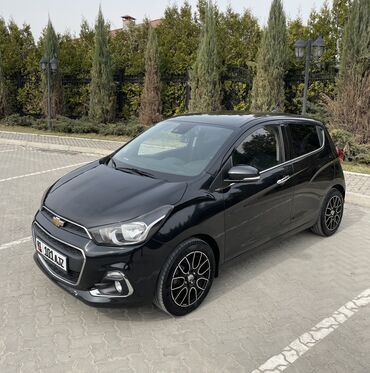 Chevrolet: Chevrolet Spark: 2016 г., 1 л, Вариатор, Бензин, Хэтчбэк