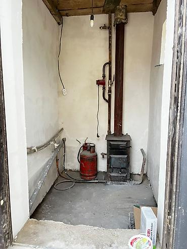 Продажа коттеджей и домов: 🏡 Продаётся уютный 4-к дом в📍ж/м Ак-Ордо 2 ✨ Основные характеристики — 17