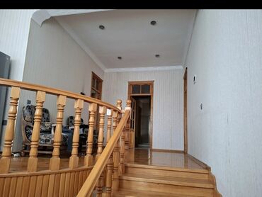 Həyət evləri və villaların satışı: 3 otaqlı, 150 kv. m, Orta təmir — 9