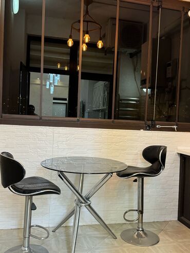 Yeni tikili: 4-cü mikrorayon, 3 otaqlı, Yeni tikili, m. Memar Əcəmi, 63 kv. m — 18