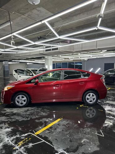 Toyota Prius: 2011 г., Вариатор, Гибрид, Хетчбек