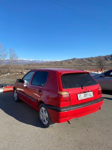 Volkswagen: Volkswagen Golf: 1992 г., 1.8 л, Механика, Бензин, Хэтчбэк