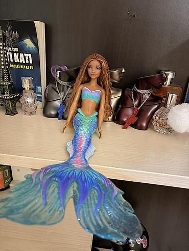 Kuklalar: The little mermaid. Balaca deniz qizi (Ariel) filminin bas — 1