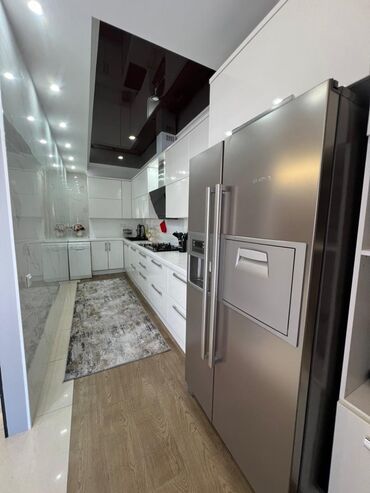 Посуточная аренда квартир: 4 комнаты, Душевая кабина, Постельное белье, Кондиционер — 8