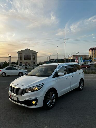 купить авто с кореи бу: Kia Carnival: 2016 г., 2.2 л, Автомат, Дизель, Минивэн