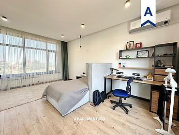 Продажа коттеджей и домов: 6 комнат и более, 519 м², 6 соток, Бишкек — 24