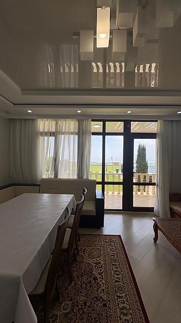 Продажа коттеджей и домов: Asia Palace справа от Карвена 200 кв м, примерно 10 соток первая — 12