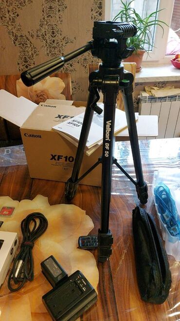 Videokameralar: Canon XF100 və aksesuarları: Əlavə tripod, Əlavə yaddaş kartları(3 -da lalafo.az — 7 Videokameralar: Canon XF100 və aksesuarları: Əlavə tripod, Əlavə yaddaş kartları(3 — 7