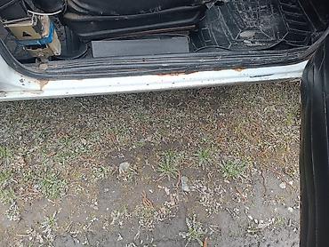 masın satısı: VAZ (LADA) 2107: 0.3 l | 1997 il 9 km Sedan — 3