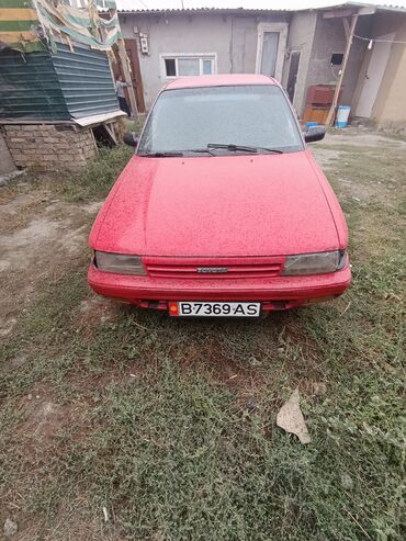Toyota: Toyota Carina: 1989 г., 1.6 л, Механика, Бензин, Седан