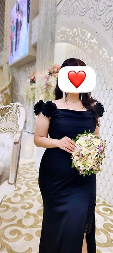 nişan dekor: Qara rəngli zərif ziyafət/libas - Model: uzun, bədənə oturan siluet - — 1