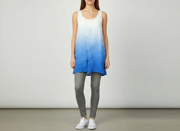 sukienki z bufiastymi rękawami midi: BPC Selection, Women`s dress, size L