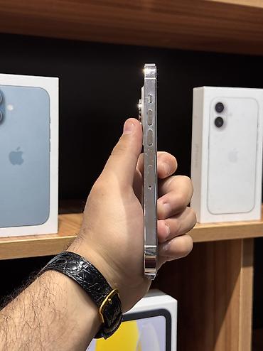 telefon iphone 7: IPhone 14 Pro, 128 GB, Gümüşü — 3