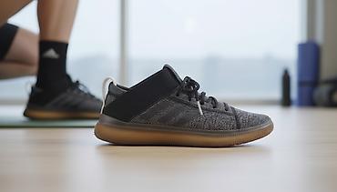 эксклюзивный: Мужские кроссовки, 40, Adidas Originals, Новый, цвет - Серый, Платная доставка — 1