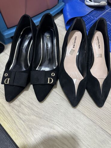продам мужские туфли: Туфли 38, цвет - Черный