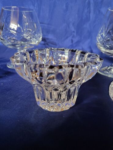Kuhinjski setovi: Servis nov -ti i ja- kristal,Zajecar za dvoje. 70te. Set za — 14