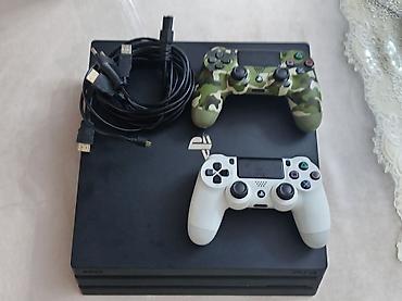 Видеоигры и приставки: PlayStation 4 Pro (PS4 Pro) oyun konsolu Paketə daxildir: - PS4 Pro — 1