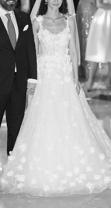 Ziyafət donları: Bu gözel bəxt gətirən Pronovias firmaya məxsus gəlinlik satılır — 21