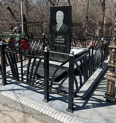 Ритуальные услуги: Изготовление памятников, Изготовление оградок, Изготовление крестов | Гранит, Металл, Мрамор | Установка, Оформление — 15