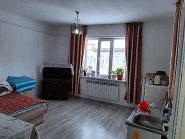 Долгосрочная аренда домов: Продаётся 2 жилых дома на одном участке в Петропавловке ул Фрунзе — 9