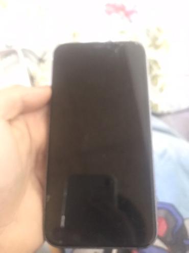 Apple iPhone: IPhone 11, 64 ГБ, Чехол, 73 % — 11