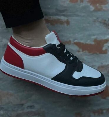 Women's Sneakers and athletic shoes: 46 — 7